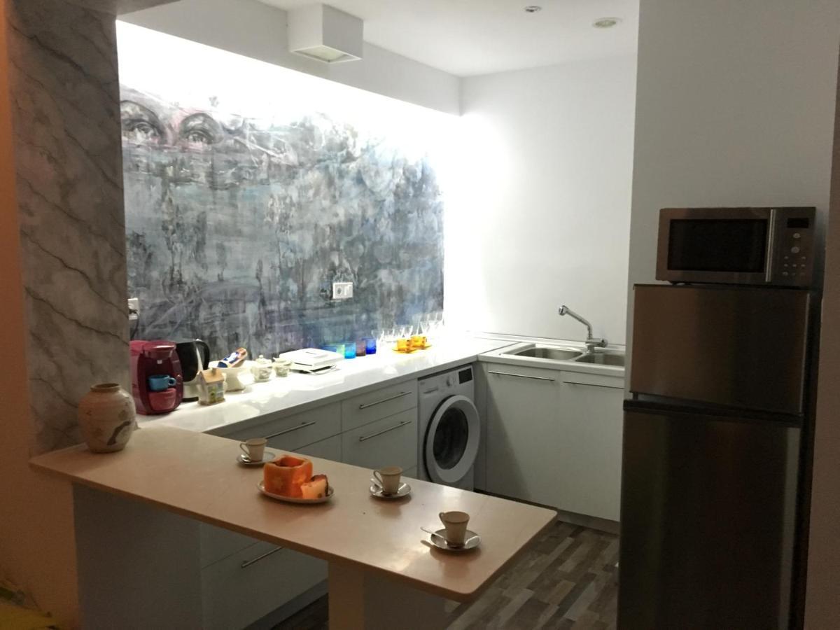 Apartment Center Piraeus Location Kastella Passalimani Port Pireu Exterior foto