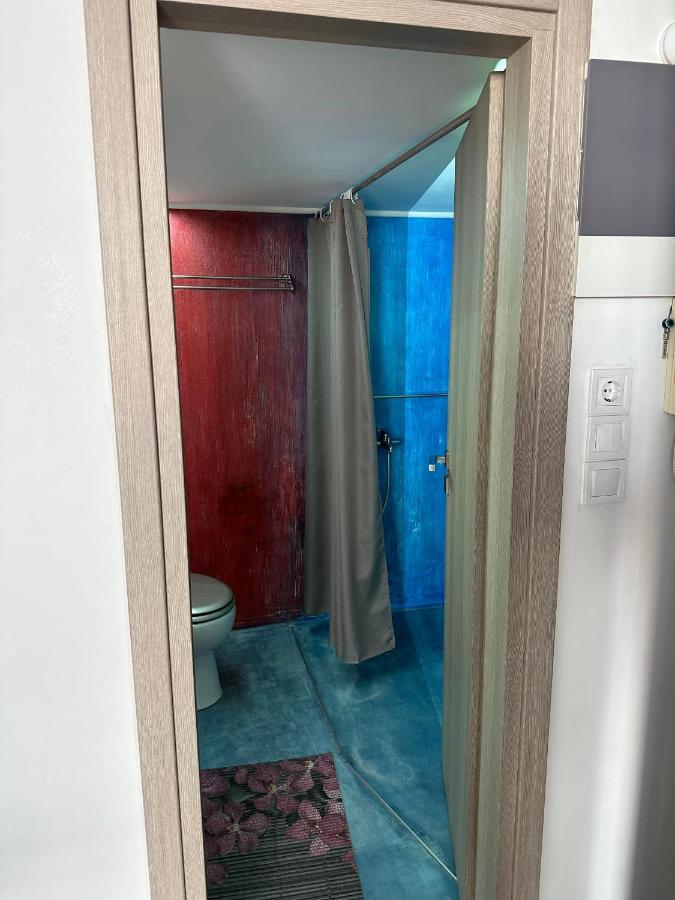Apartment Center Piraeus Location Kastella Passalimani Port Pireu Exterior foto