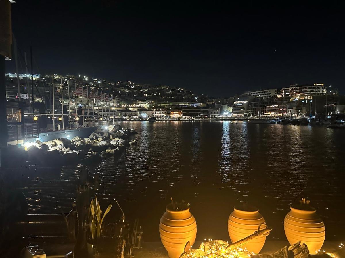 Apartment Center Piraeus Location Kastella Passalimani Port Pireu Exterior foto