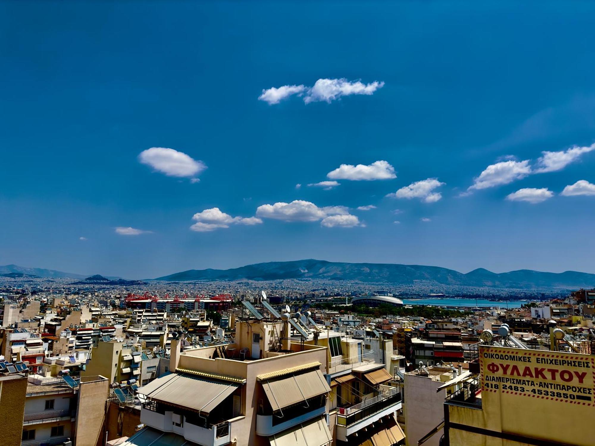Apartment Center Piraeus Location Kastella Passalimani Port Pireu Exterior foto